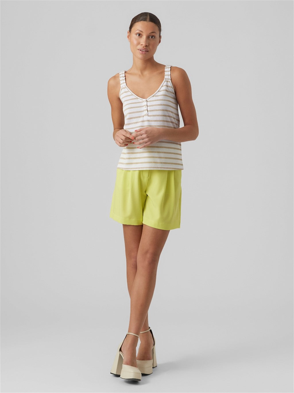 VERO MODA : Sleeveless V-Neck