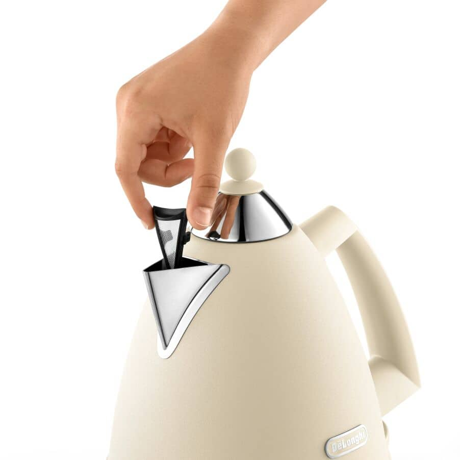 DeLONGHI : Argento Flora Kettle - Beige