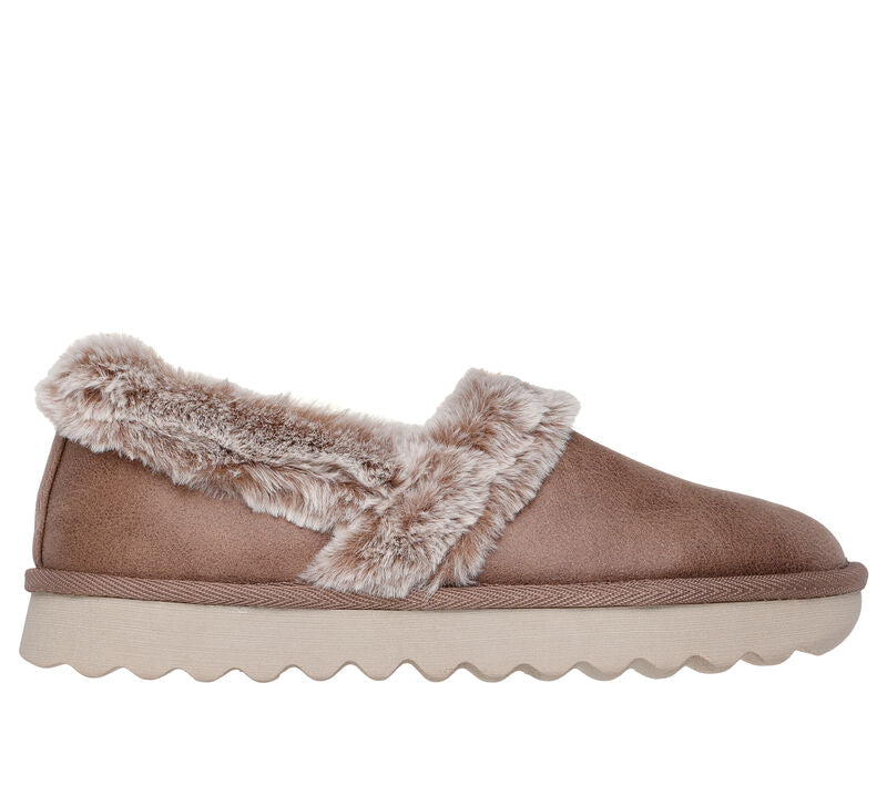 SKECHERS Cosy Up Slippers - Taupe