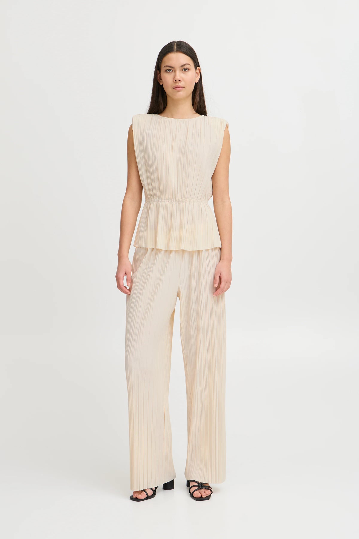 ICHI Mikala Pleated Top - Cream