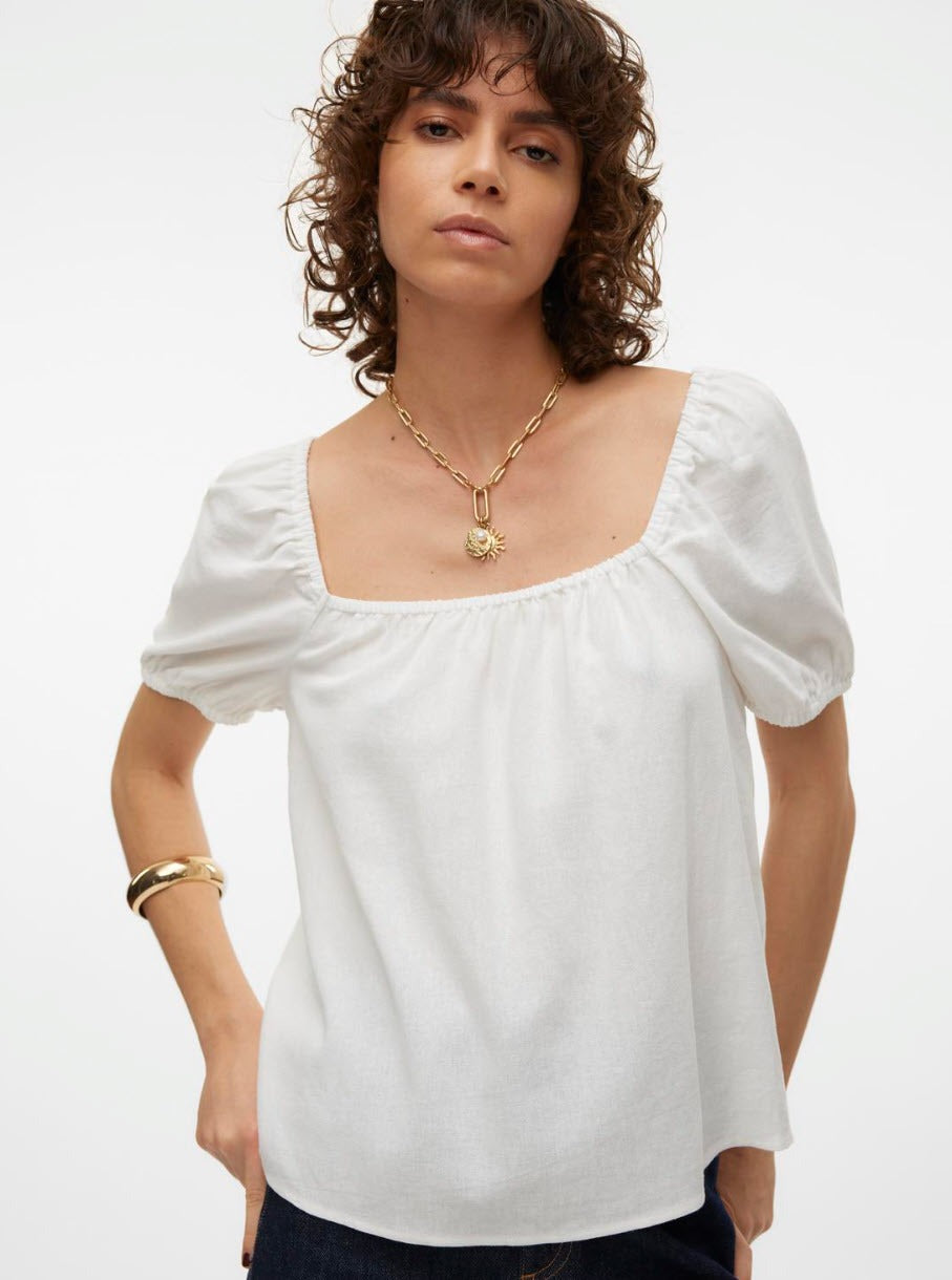 VERO MODA : MyMilo SS Square Neck Top - White