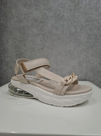 LLOYD & PRYCE : Maxwell Sandals By Tommy Bowe - Cream