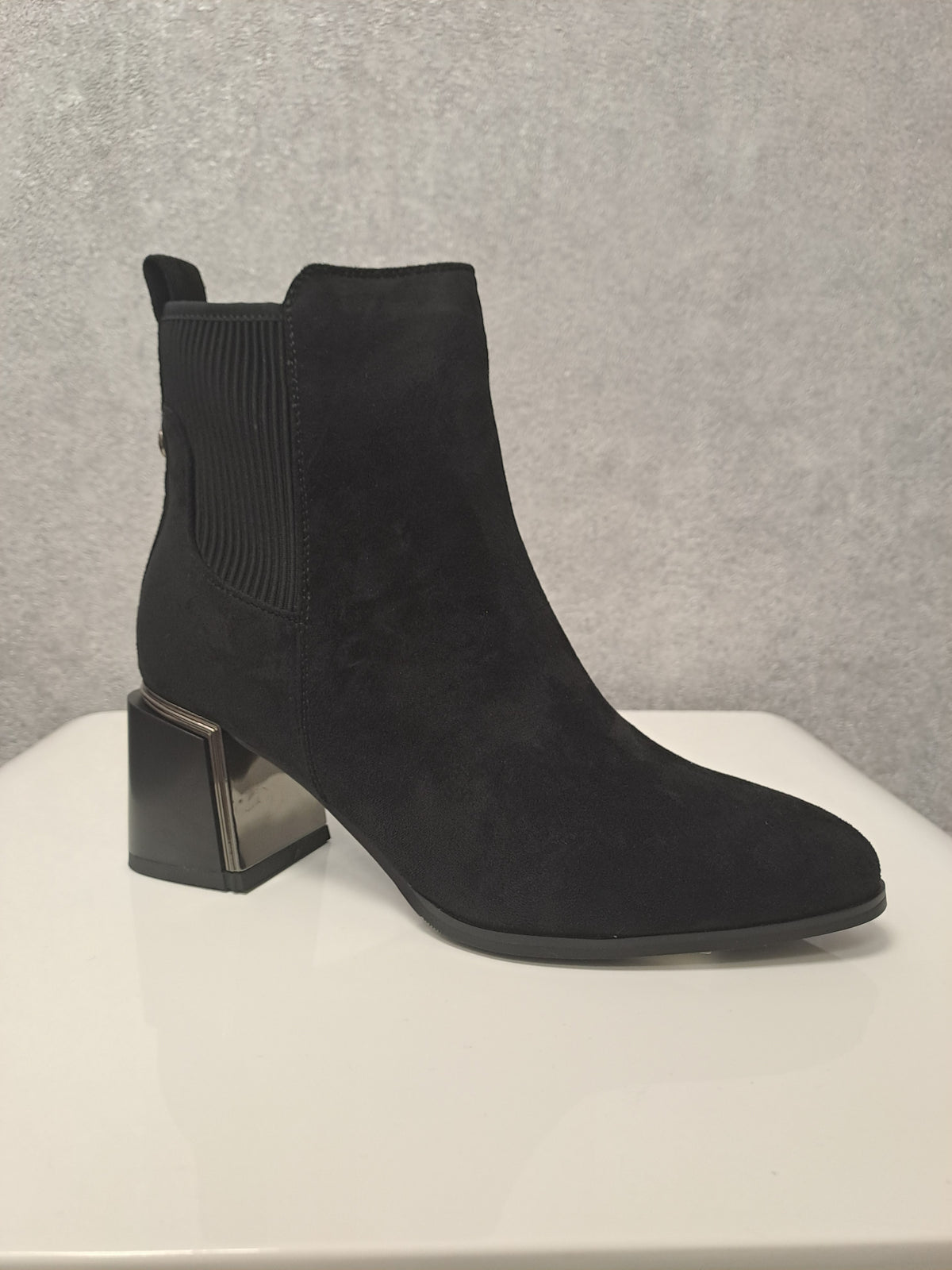 REDZ : Ankle Block Heel Boot