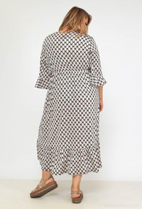 COPE CLOTHING : Curve Collection Printed Dress