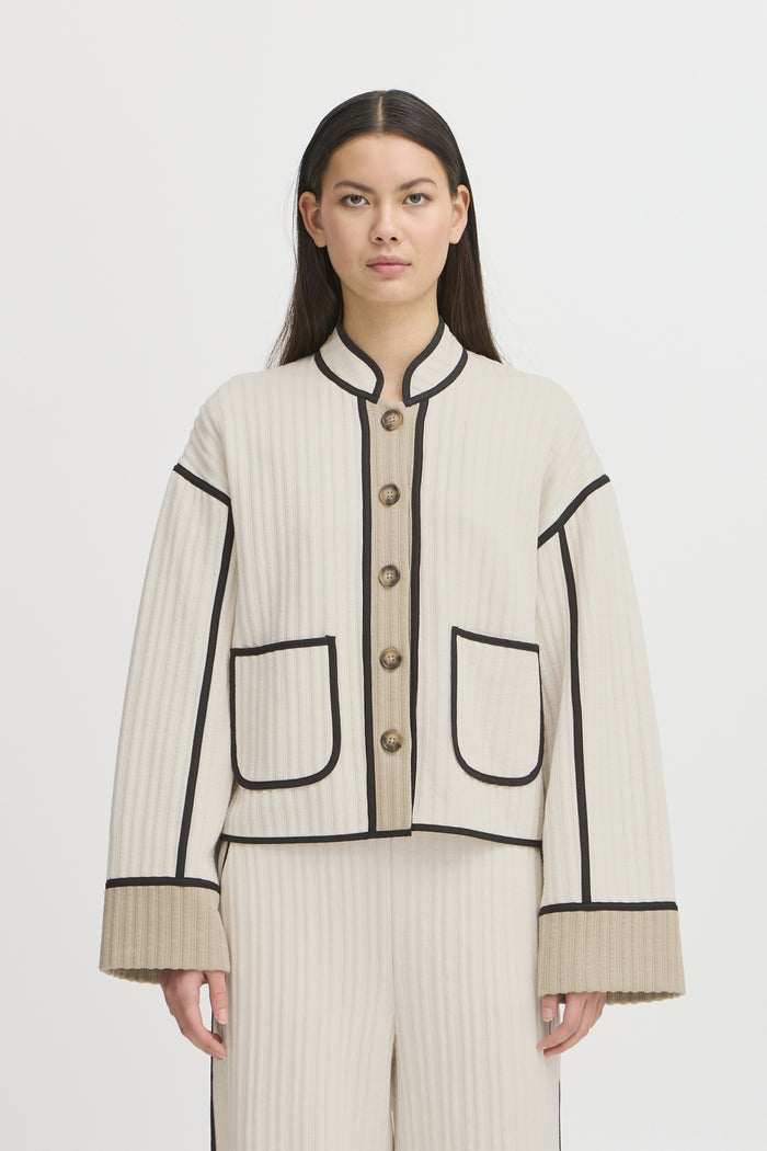 ICHI Kate Quilted Jacket - Almond