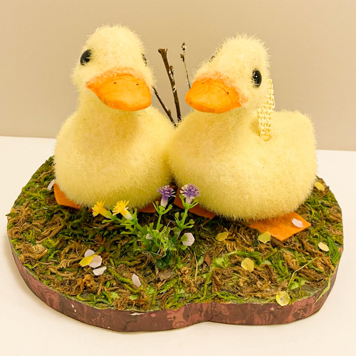 ENCHANTE : Easter Duckling Scene 13cm