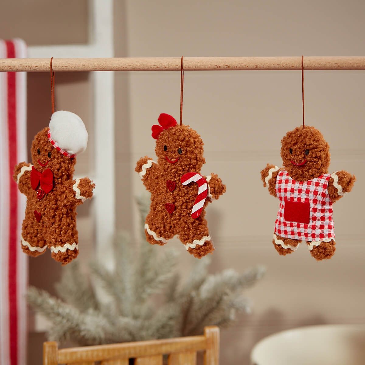 LANGS Christmas Gingerbread Hanger 1Pc