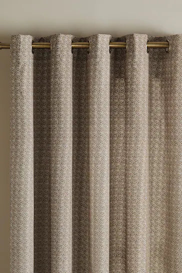 CATHERINE LANSFIELD : Textured Thermal Curtains