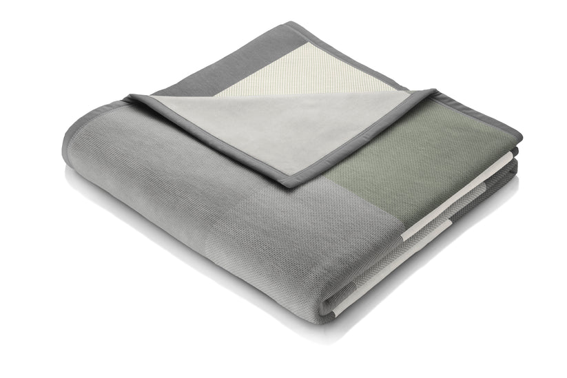 BIEDERLACK : Cotton Home - New Check Salvia Throw - 150x200