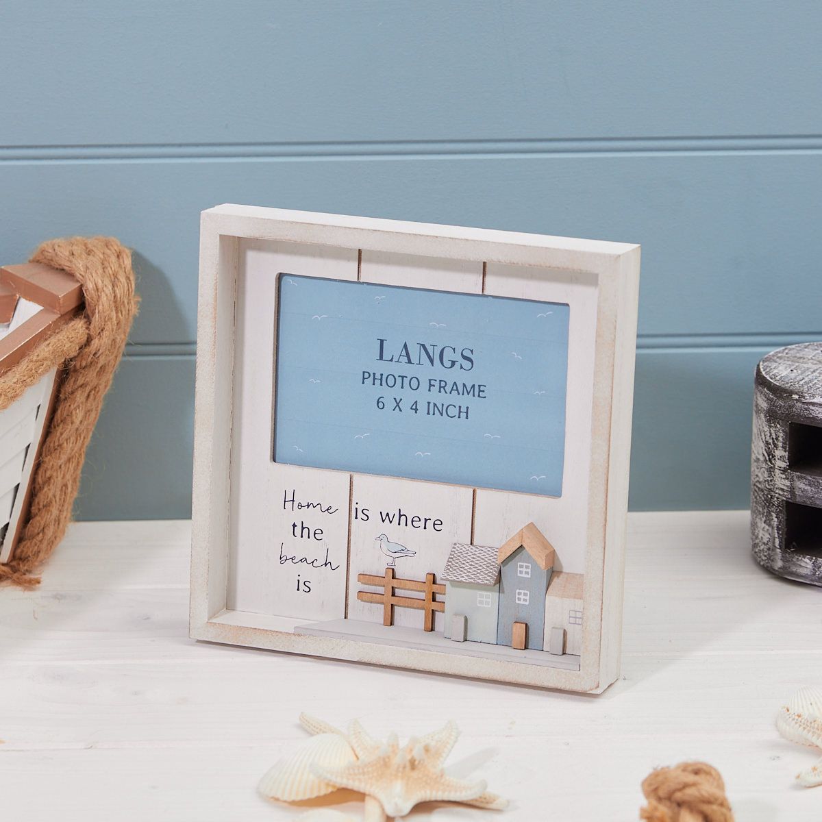 LANGS : Beach House 3D Wooden Photo Frame