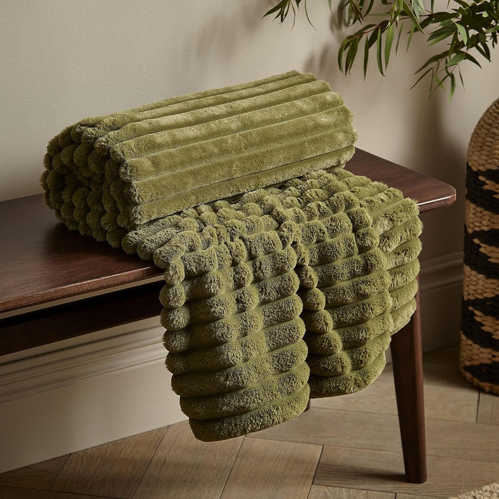 CATHERINE LANSFIELD : Cosy Ribbed Blanket Throw - Olive Green