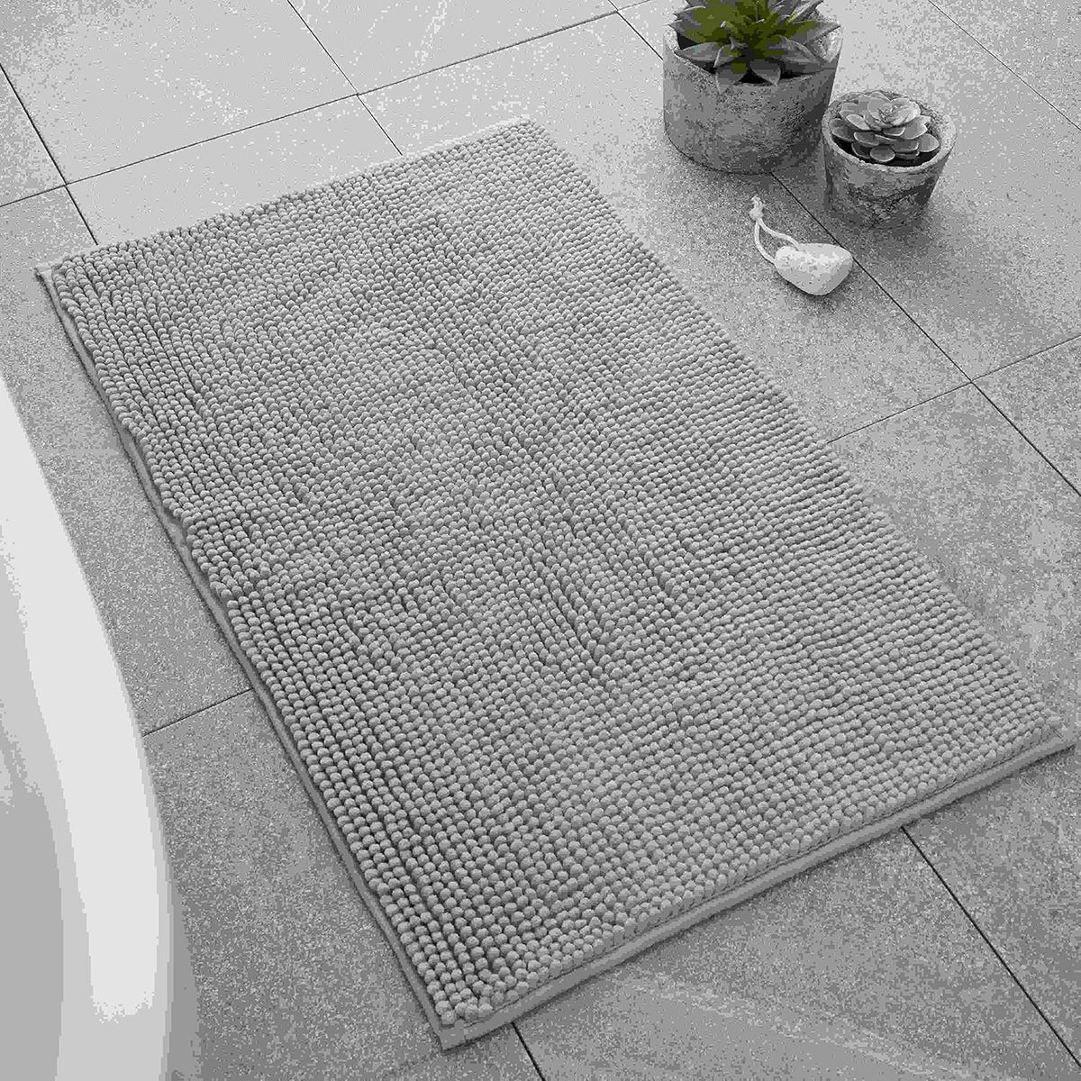 CATHERINE LANSFIELD : Bobble Bath Mat - Silver Grey