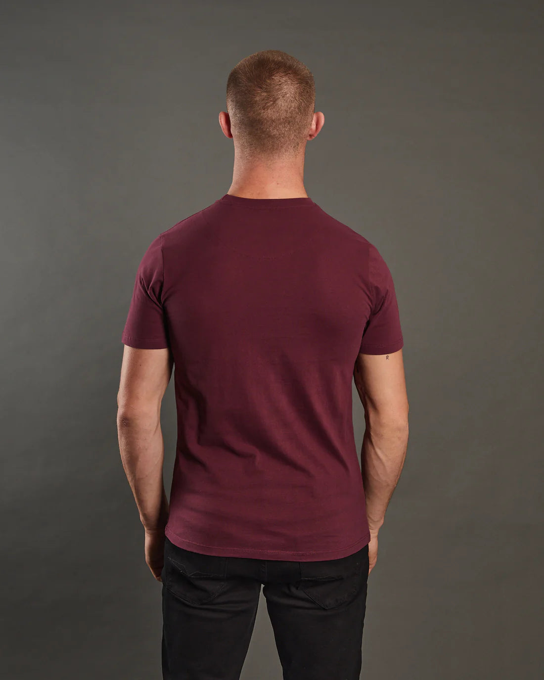 DIESEL : Caden O-Neck T-Shirt - Burgundy