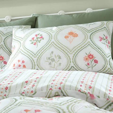 CATHERINE LANSFIELD Cameo Floral Reversible Duvet Cover Set - Green