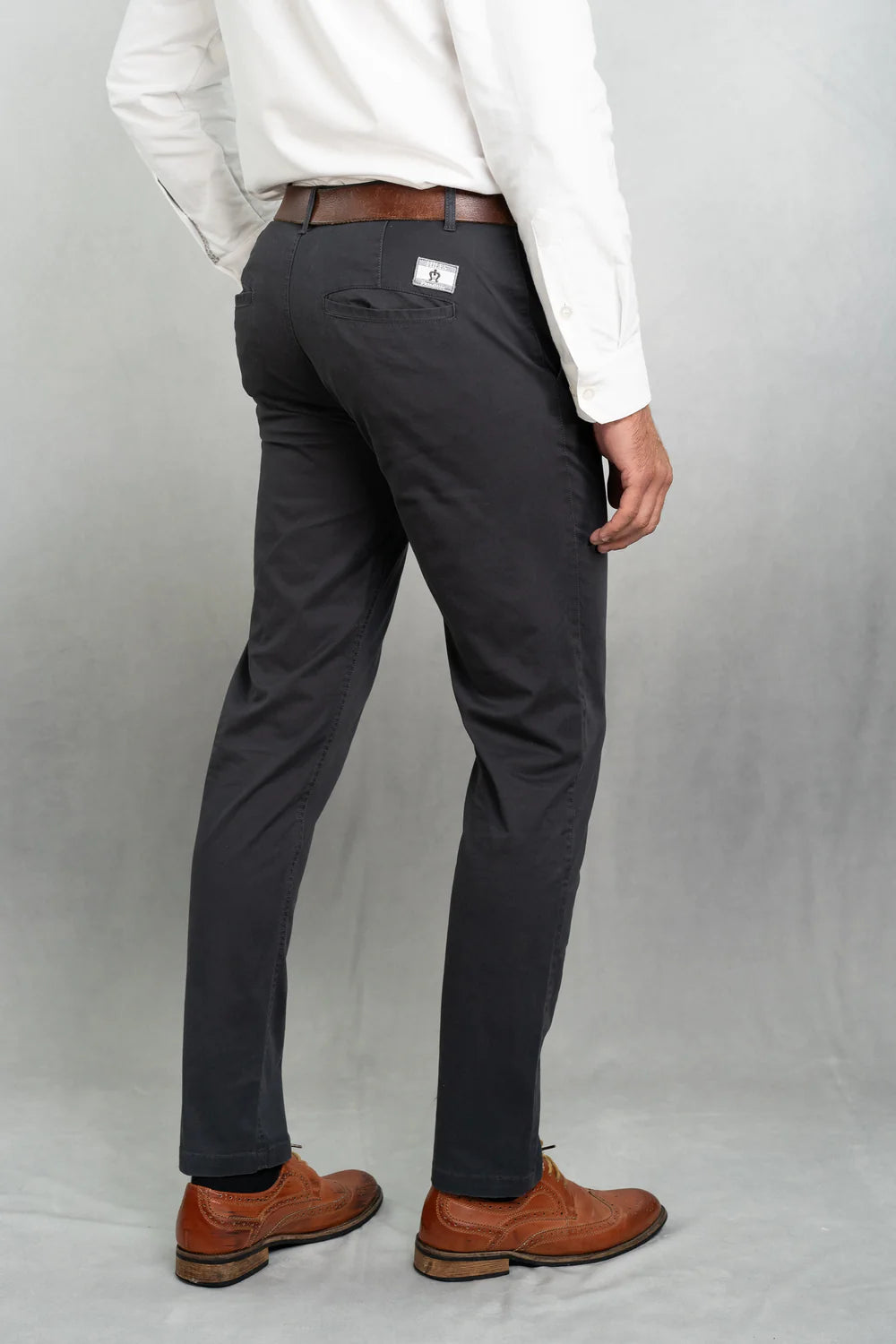 HILLS : Slim Fit Chino - Ash Grey