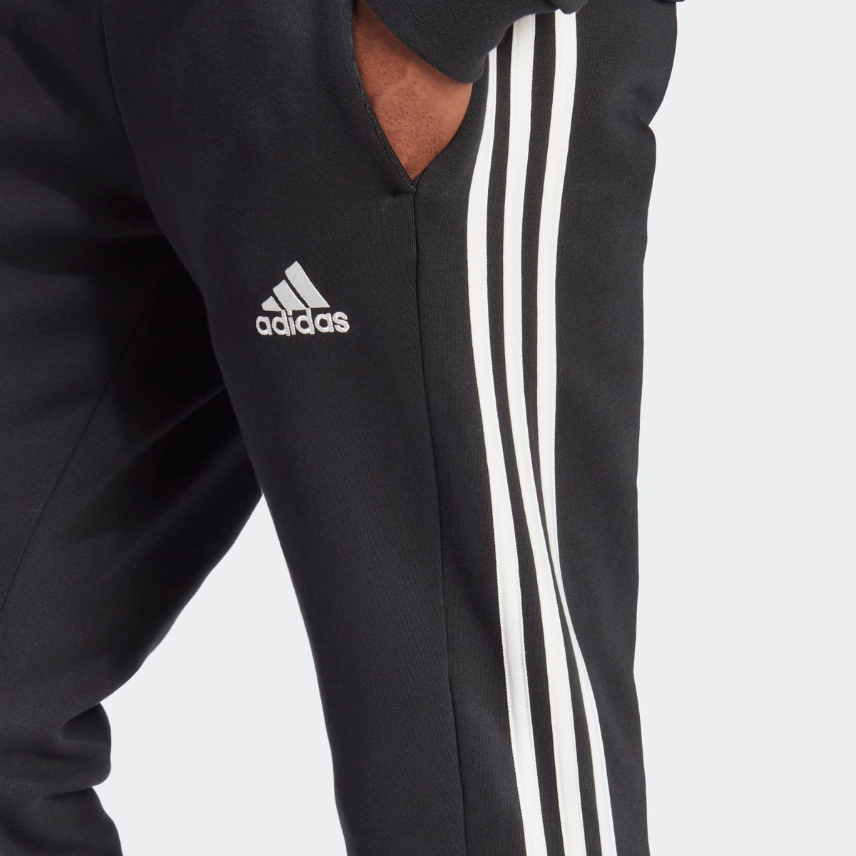 ADIDAS : Essentials Fleece 3S Tracksuit Bottoms