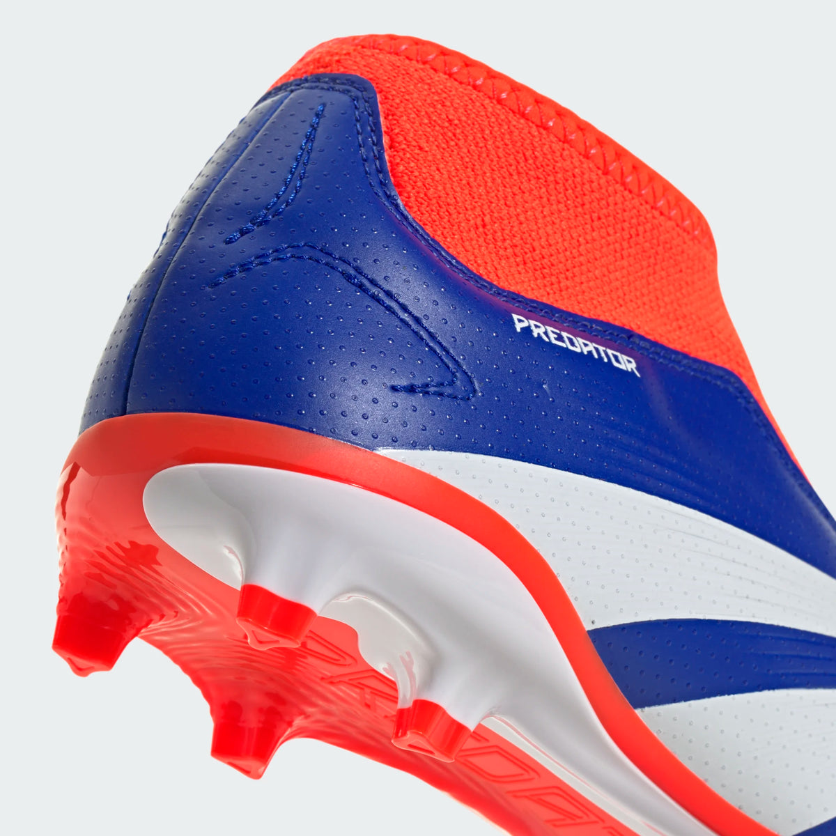 ADIDAS : Predator League Laceless Firm Ground Kids Soccer Boots