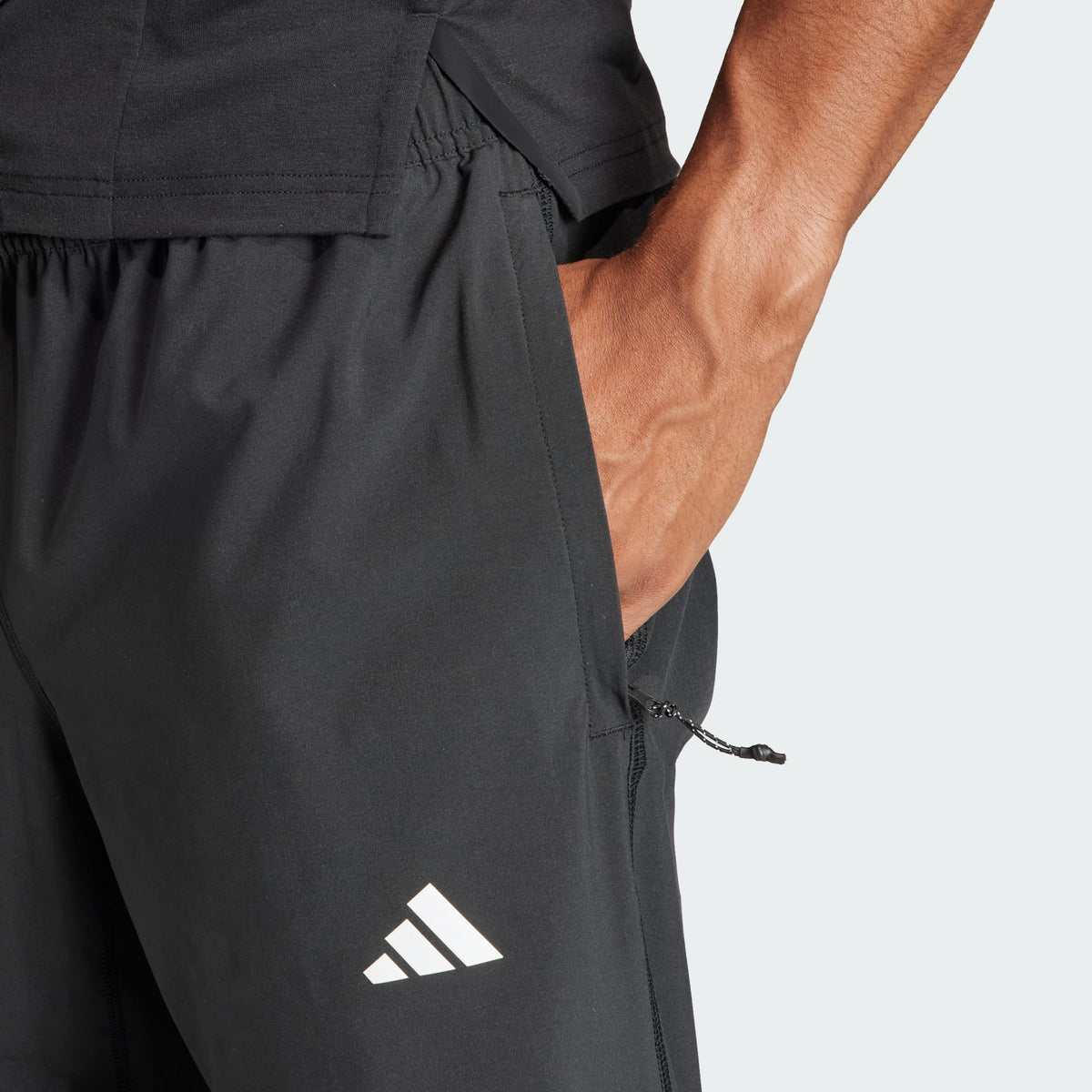 ADIDAS : Train Essentials Training Pants - Black