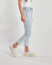 DIESEL : Kendra Straight Leg Jean