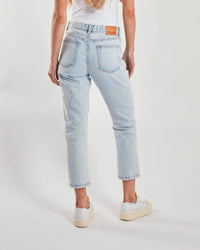 DIESEL : Kendra Straight Leg Jean