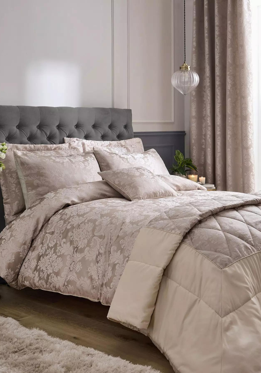 CATHERINE LANSFIELD : Classic Damask Natural Duvet Set