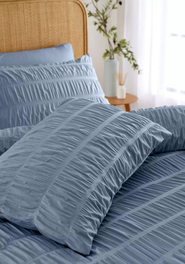 CATHERINE LANSFIELD Seersucker Duvet Set - Blue