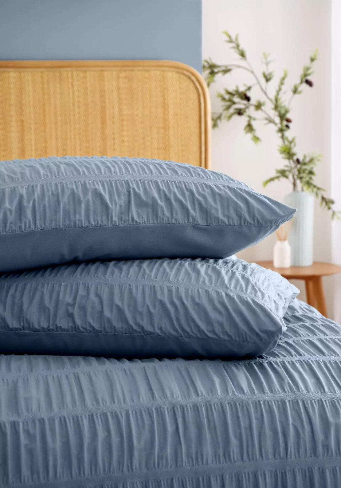 CATHERINE LANSFIELD Seersucker Duvet Set - Blue