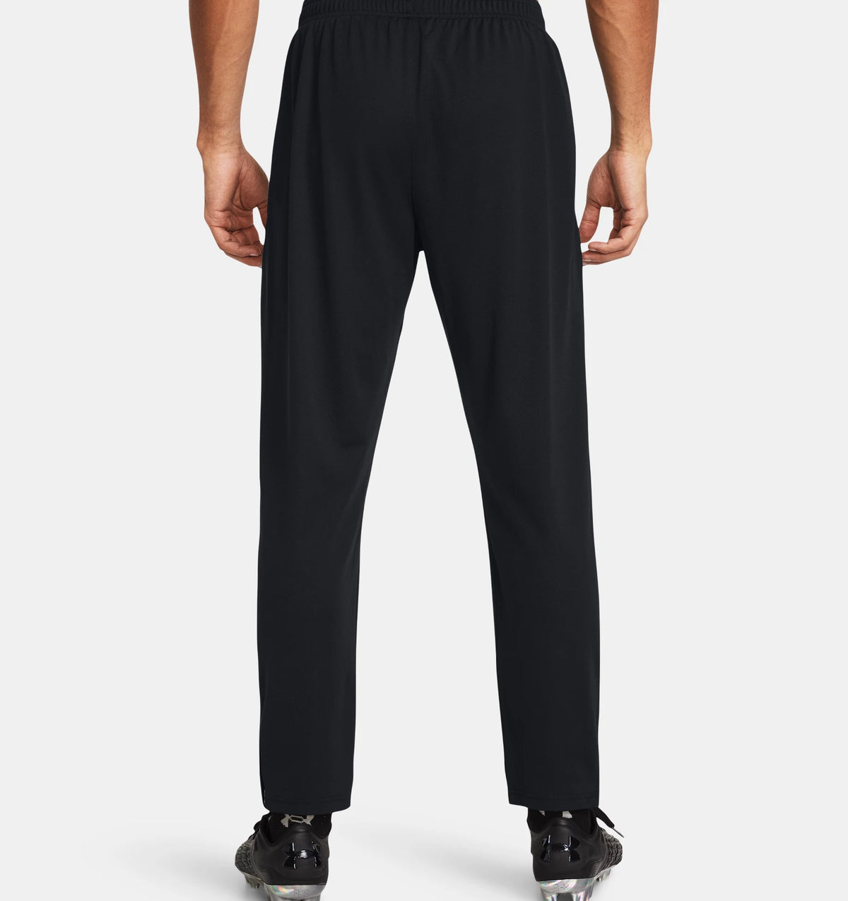 UNDER ARMOUR: Challenger Pants - Black