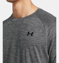 UNDER ARMOUR : Men's UA Tech Textured SS T-Shirt - Grey