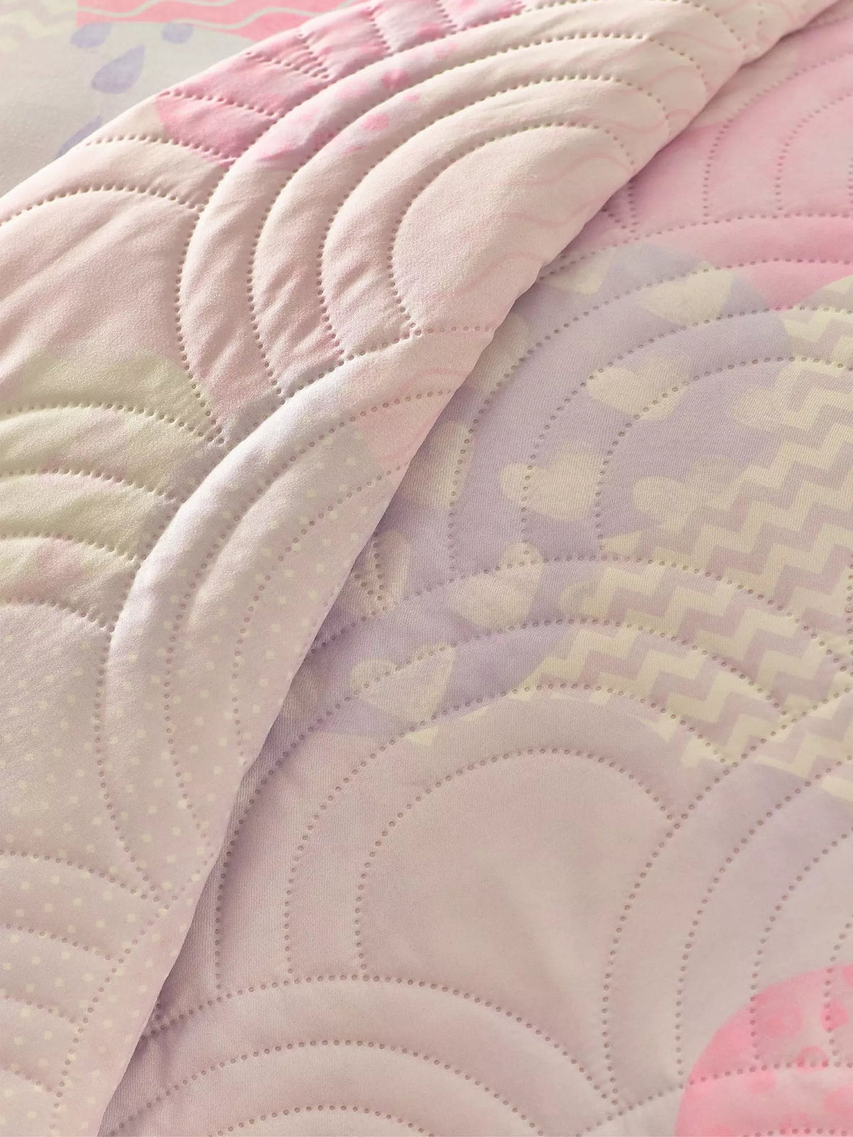 CATHERINE LANSFIELD Soft as a Cloud Bedspread Throw - Pink