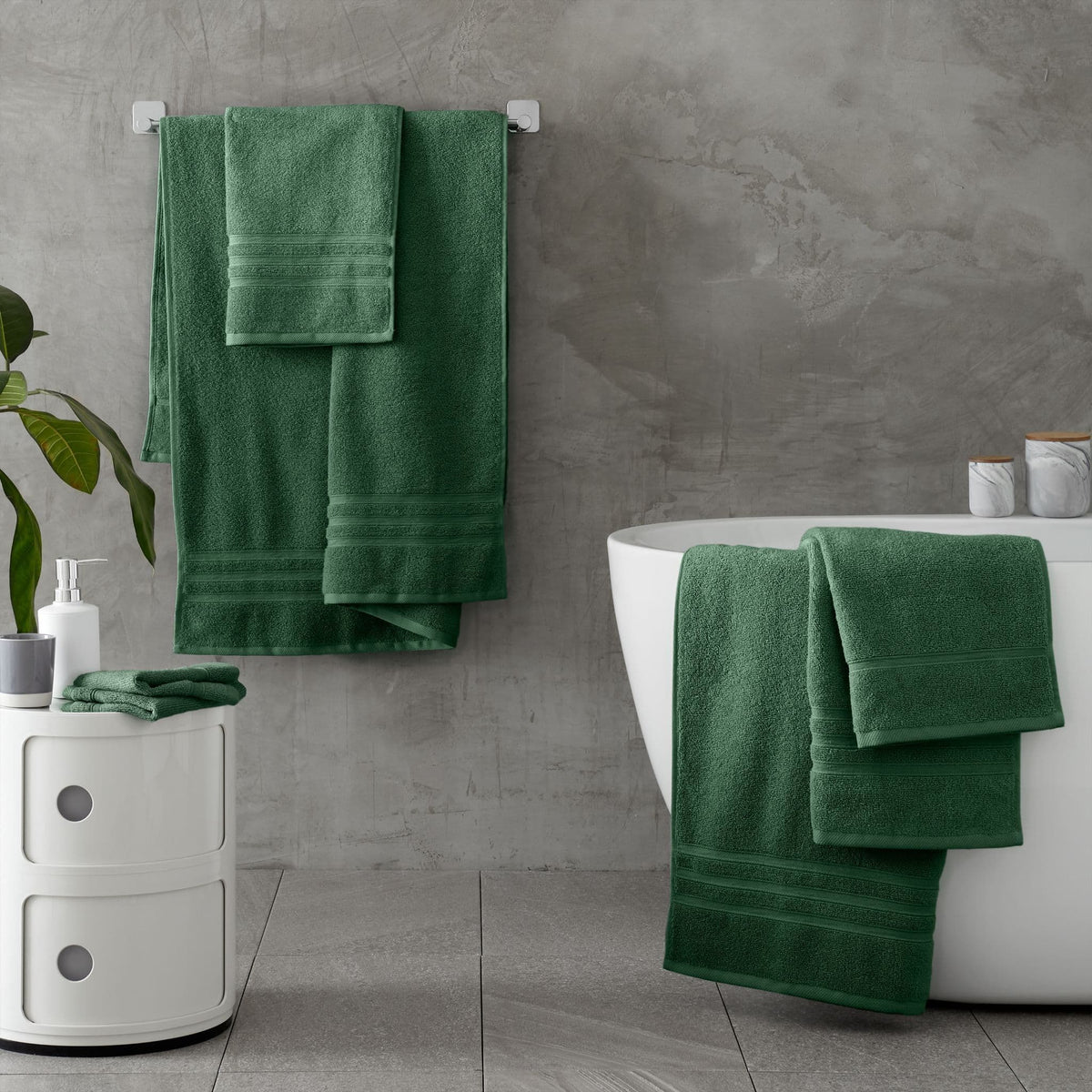 CATHERINE LANSFIELD : Zero Twist Cotton Towel - Dark Green (Available in 3 Sizes)