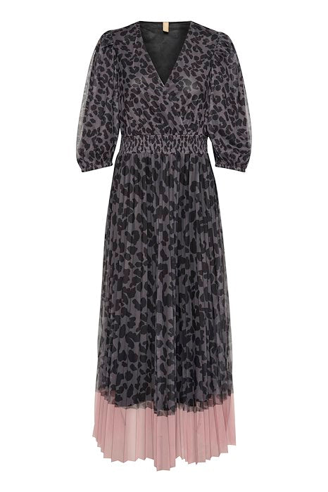 CULTURE : Chancy Leopard Print Dress