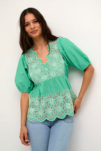 CULTURE : Valda Embroidry Blouse - Green