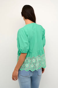 CULTURE : Valda Embroidry Blouse - Green