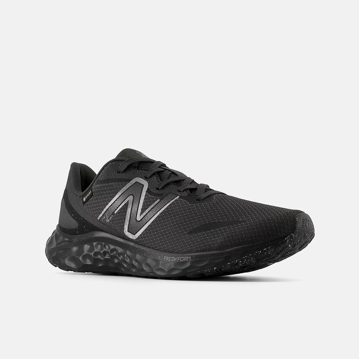 NEW BALANCE : Fresh Foam Arishi v4 Gore-Tex Men's Runners