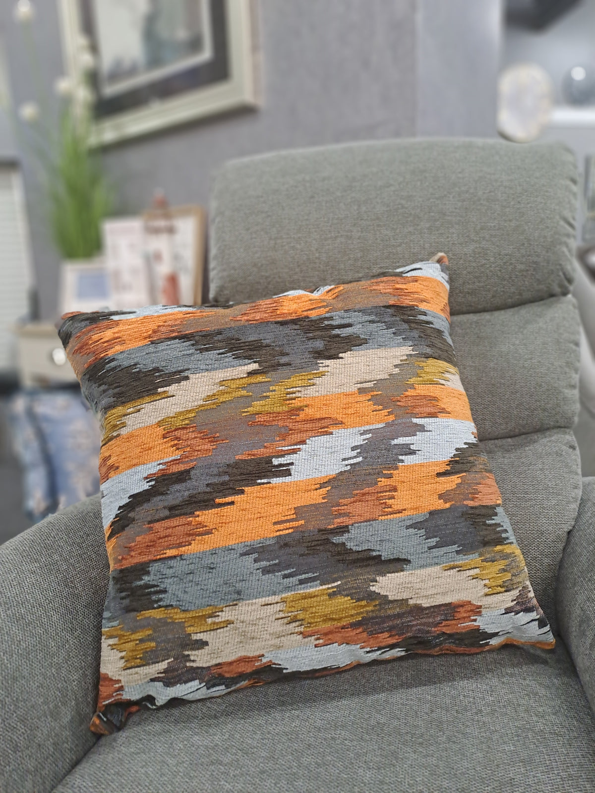 FULLSHIRE : Farah Cushion - Sunset 55x55