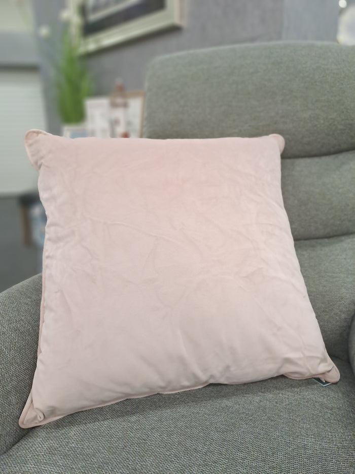 FULLSHIRE : Velvet Piped Cushion - Blush Pink 55x55