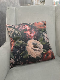 FULLSHIRE : Blossom Cushion - Wine