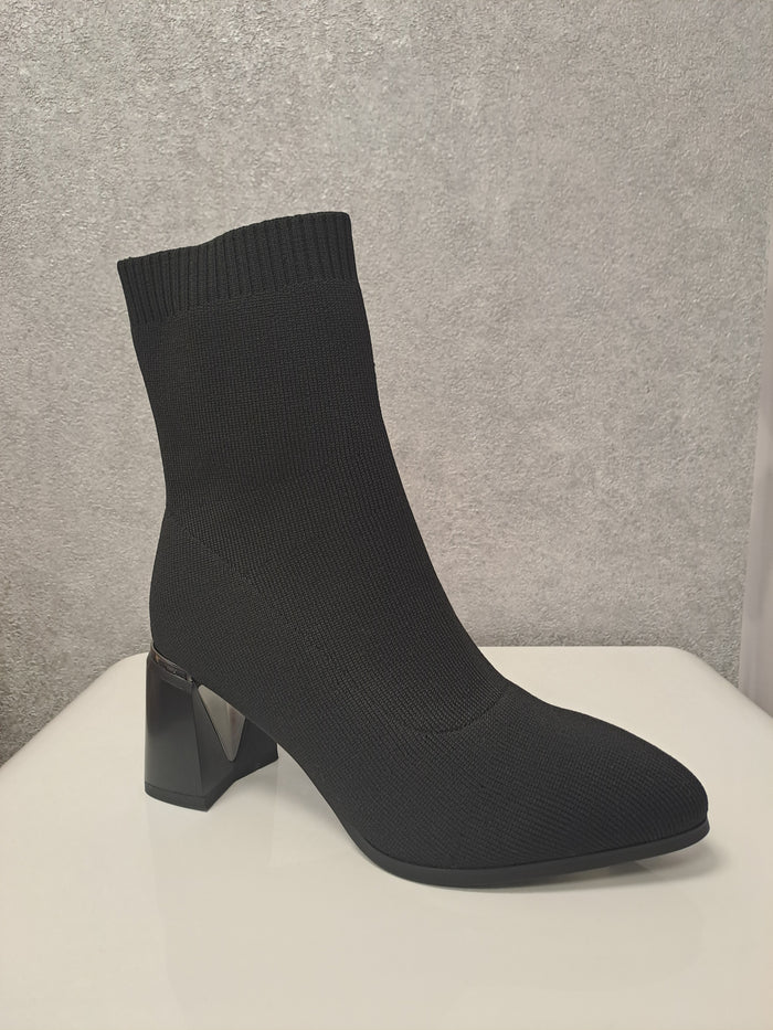 REDZ : Sock Boot - Black