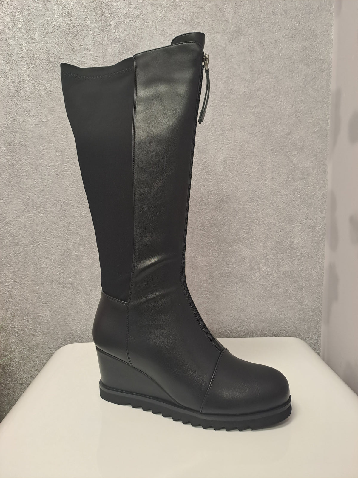 REDZ : Knee High Boot - Black