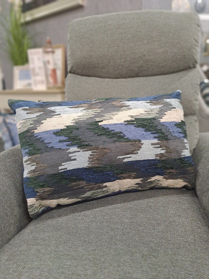 FULLSHIRE : Farah Cushion - Midnight 60x40