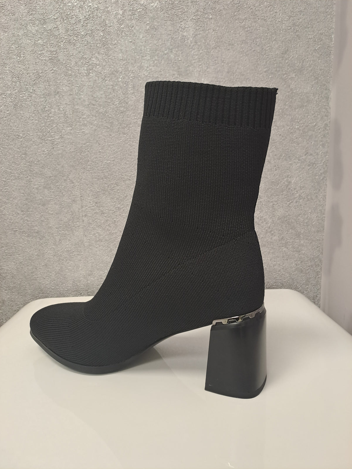 REDZ : Sock Boot - Black