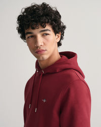 GANT : Regular Shield Hoodie - Plumped Red