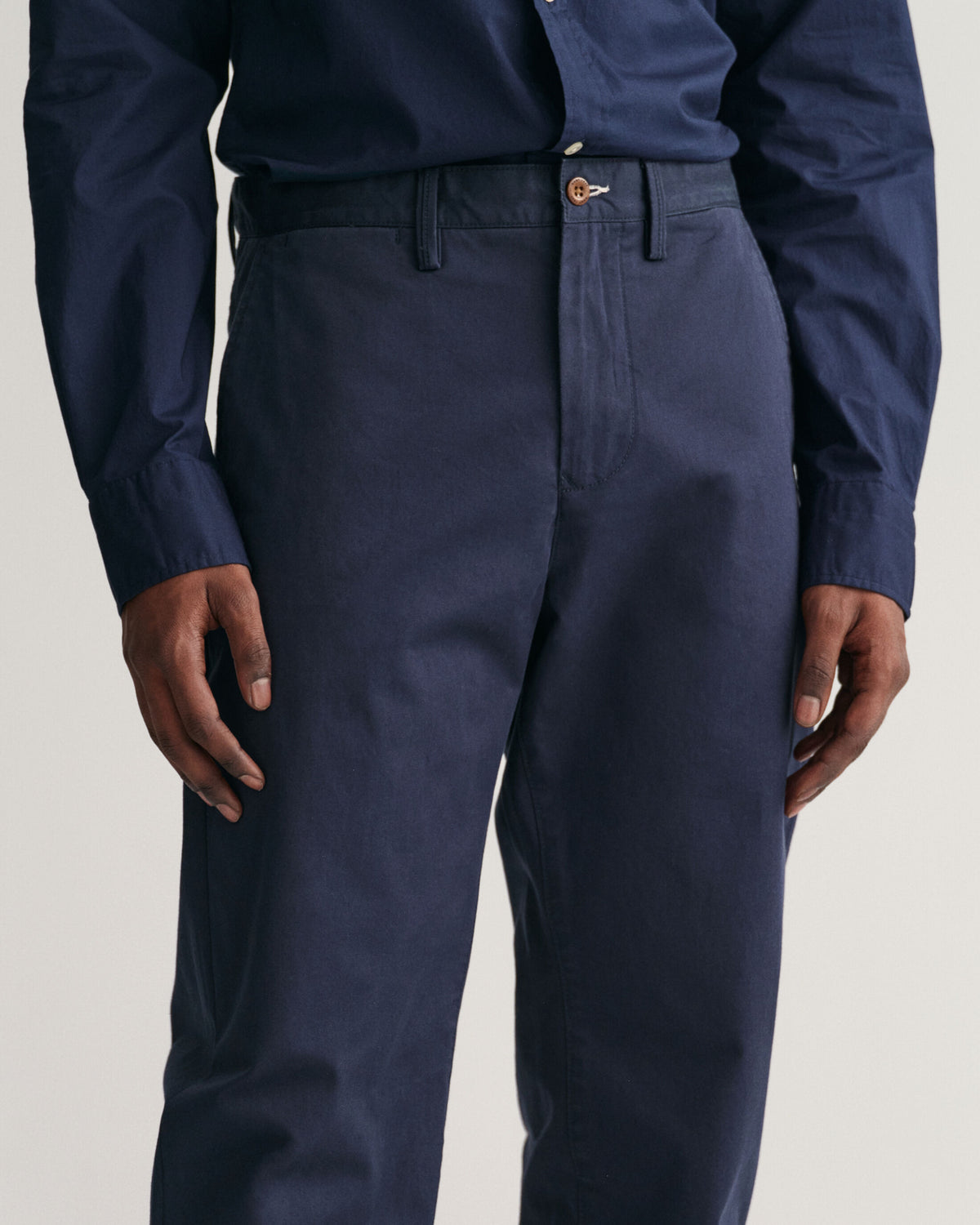 GANT : Regular Fit Twill Chinos - Navy