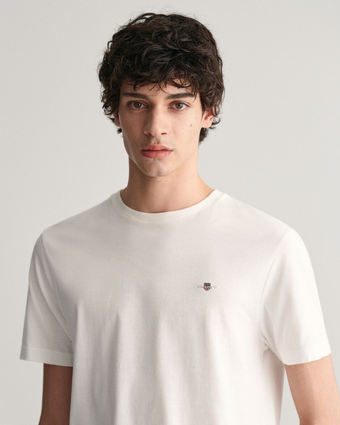 GANT : Regular Shield Short Sleeve T-Shirt - White