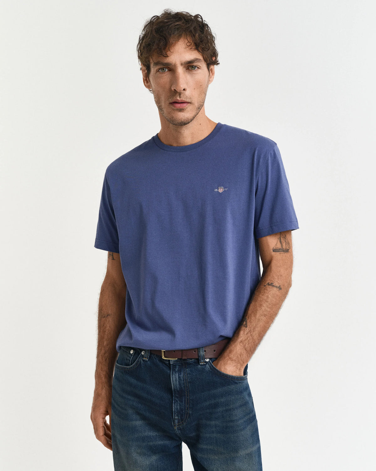 GANT Regular Fit Shield T-Shirt - Dusty Navy