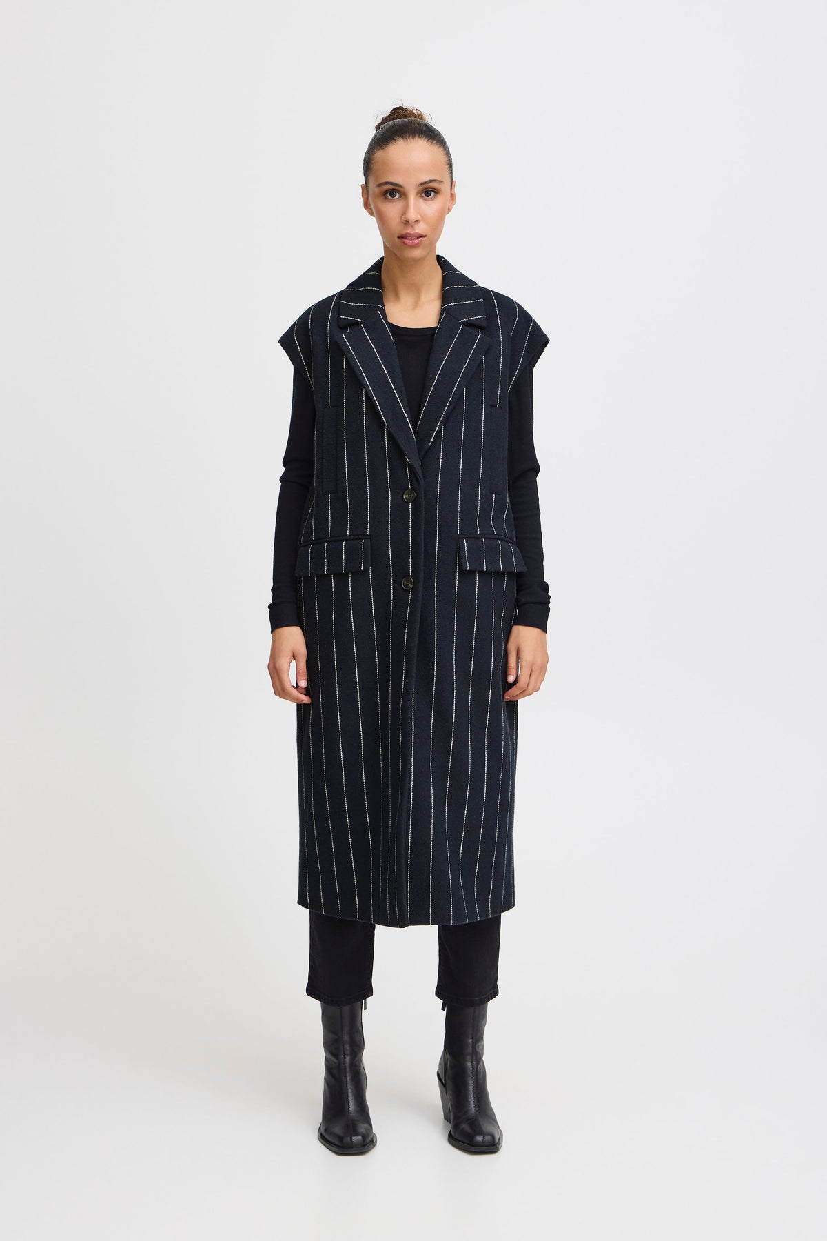 ICHI : Jannet Pinstripe Waistcoat - Navy