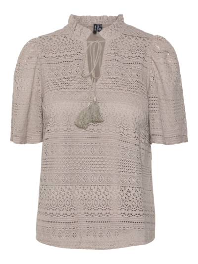 VERO MODA : Women's Honey Lace S/S Tassel Top - Taupe