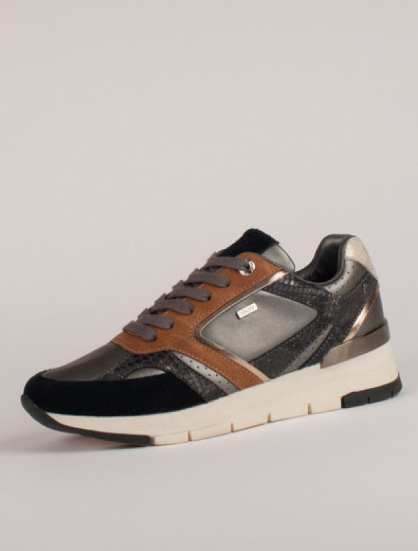 LLOYD & PRYCE : By Tommy Bowe Women's Waldron Trainer