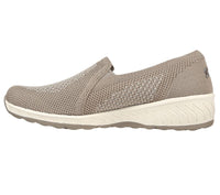 SKECHERS UP LIFTED- TAUPE